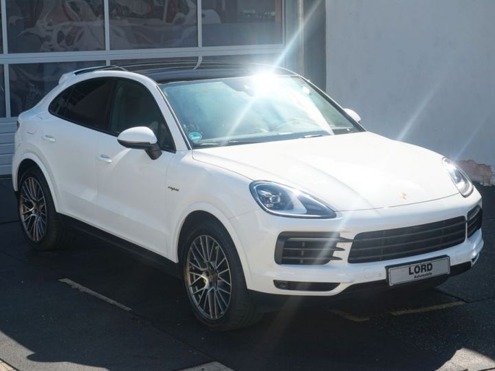 Porsche Cayenne Coupe E-Hybrid Platinum Edition 462 TOP BOSE 1èreM P;Approved 27/03/2025 TVA Récup. Blanche - 31