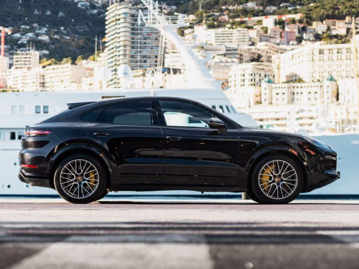 Porsche Cayenne COUPE TURBO S E-HYBRID 680 CV - MONACO Noir - 22