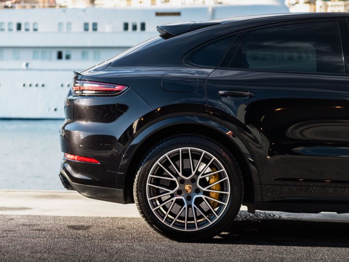 Porsche Cayenne COUPE TURBO S E-HYBRID 680 CV - MONACO Noir - 24