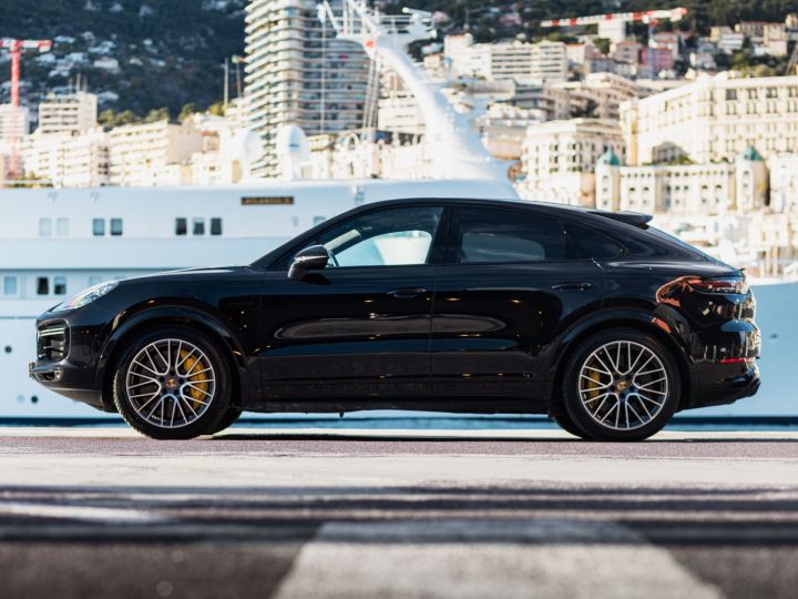 Porsche Cayenne COUPE TURBO S E-HYBRID 680 CV - MONACO Noir - 39