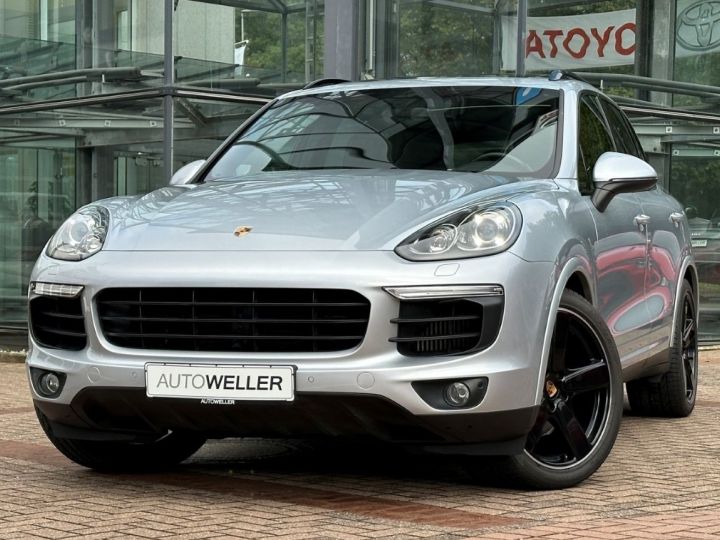 Porsche Cayenne DIESEL V6 3.0 262ch PLATINUM EDITION * ATTELAGE * TOIT PANO * SPORT CHRONO * GARANTIE 12 MOIS ARGENT GT SILVER - 1