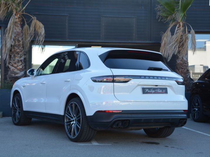 Porsche Cayenne E-hybrid 462 CV Toit ouvrant BOSE Soft Close Attelage  Blanc - 12