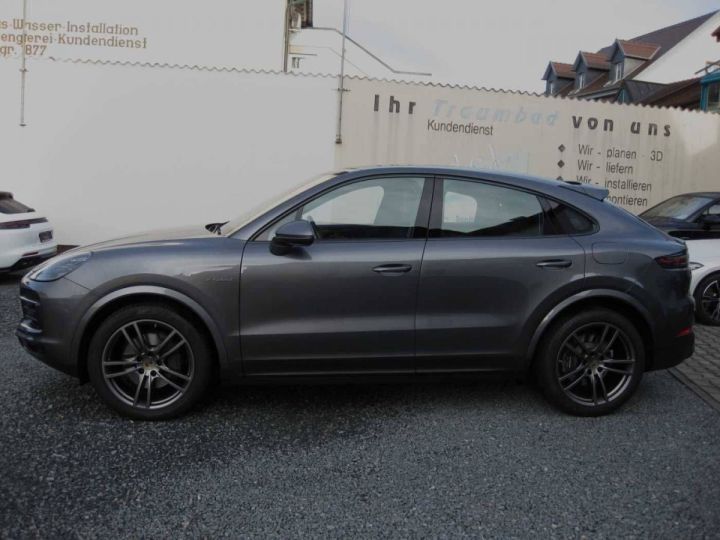 Porsche Cayenne E-Hybrid Coupé SPORTSIEGE/CHRONO/PANO/ Gris Métallisé - 3