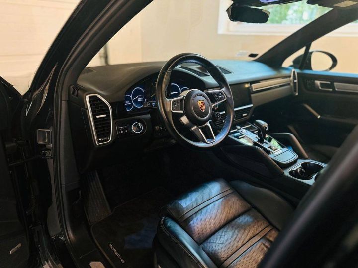 Porsche Cayenne Hybrid*BOSE*AHK*PANO*360 Noir - 13