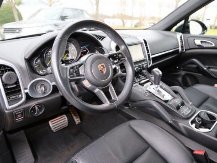 Porsche Cayenne II (2) 3.0 S E-HYBRID TIPTRONIC     HYBRID NOIR - 15