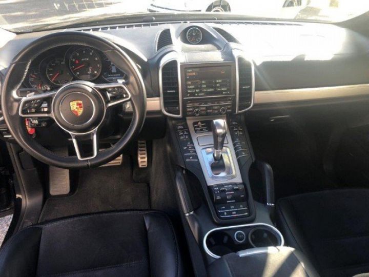 Porsche Cayenne II (2) 3.6 V6 440 GTS TIPTRONIC     Essence NOIR - 9