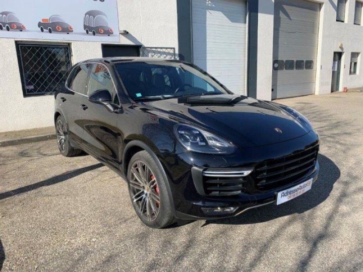 Porsche Cayenne II (2) 4.8 V8 520 TURBO TIPTRONIC     Essence NOIR BASALTE - 2