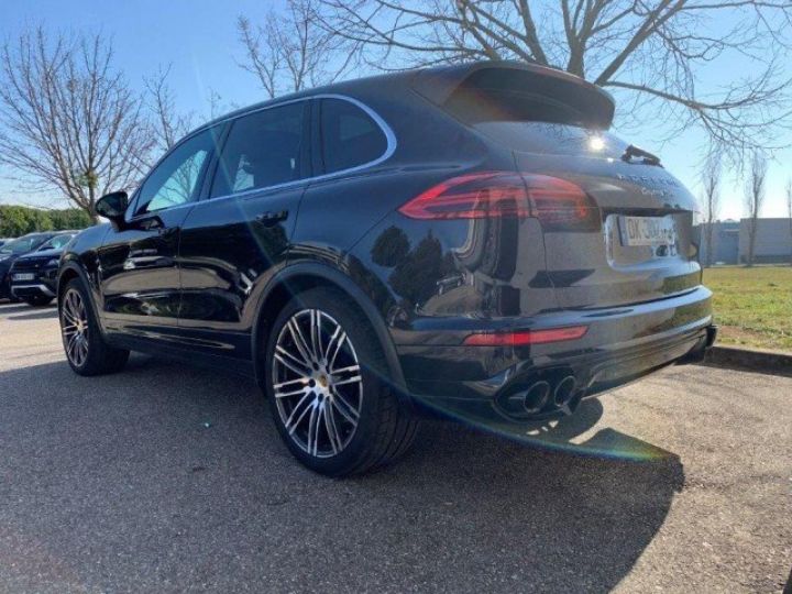 Porsche Cayenne II (2) 4.8 V8 520 TURBO TIPTRONIC     Essence NOIR BASALTE - 31