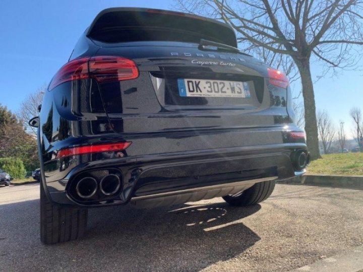 Porsche Cayenne II (2) 4.8 V8 520 TURBO TIPTRONIC     Essence NOIR BASALTE - 32