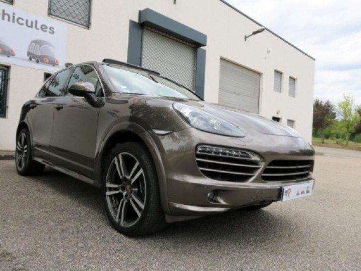 Porsche Cayenne II 3.0 D V6 245CV TIPTRONIC     Diesel TERRE D OMBRE METALISEE - 1