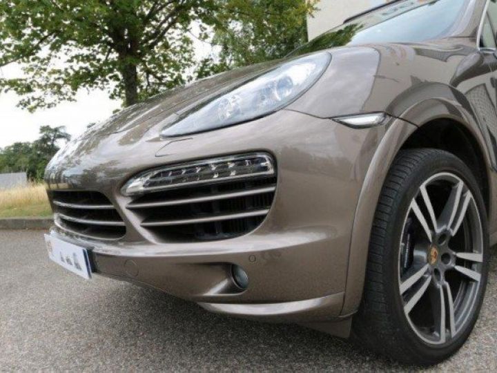 Porsche Cayenne II 3.0 D V6 245CV TIPTRONIC     Diesel TERRE D OMBRE METALISEE - 4