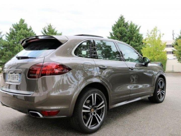 Porsche Cayenne II 3.0 D V6 245CV TIPTRONIC     Diesel TERRE D OMBRE METALISEE - 38