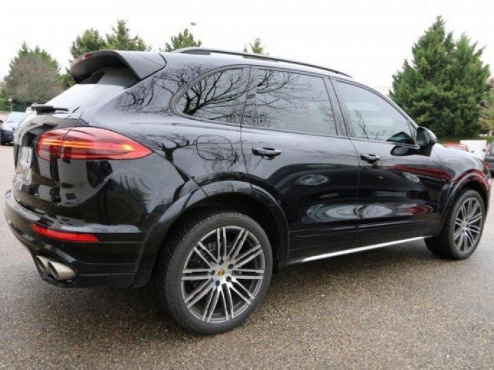 Porsche Cayenne II 4.1 TD 385 S TIPTRONIC     Diesel NOIR - 29