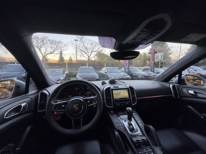 Porsche Cayenne II (958) 3.6 440ch GTS 2015 entretien complet réseau GRIS - 13