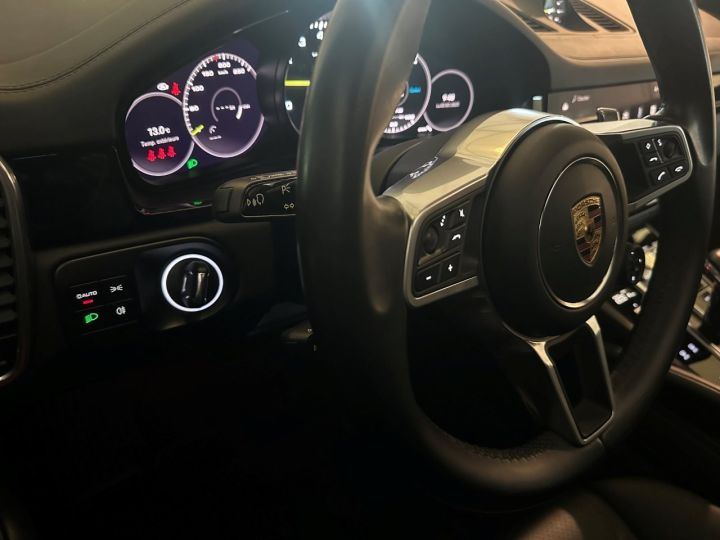 Porsche Cayenne III 3.0 V6 E-HYBRID 462 TIPTRONIC BVA Noir - 11