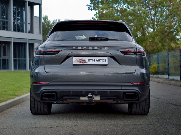 Porsche Cayenne III E-Hybrid 3.0L V6 462 Ch BVA Gris Quartzite Metal - 9