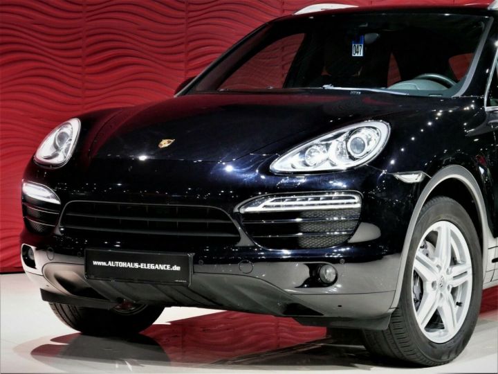 Porsche Cayenne *NAVI*CUIR*PDLS+*XENON*PASM*SHD*19*Garantie NOIR - 9