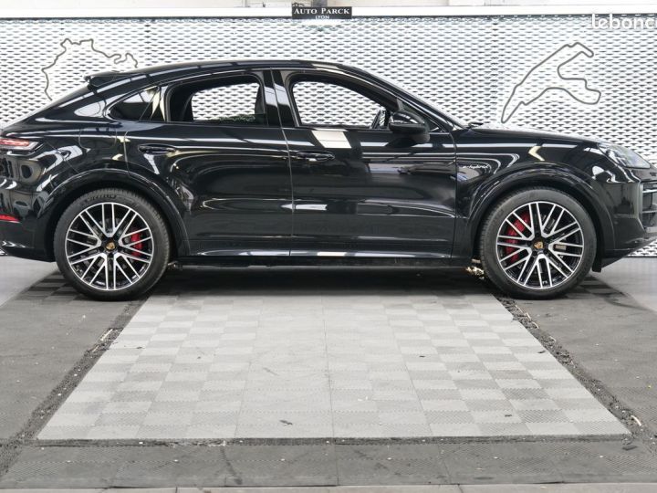 Porsche Cayenne New s e-hyb 3.0 v6 519 ch 1°main francais tva recuperable pack sport design noir ecran passager bose eclairage ambiance sieges 18 ja22 a partir de 104 Noir - 3