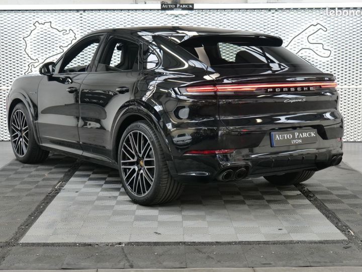 Porsche Cayenne New s e-hyb 3.0 v6 519 ch 1°main francais tva recuperable pack sport design noir ecran passager bose eclairage ambiance sieges 18 ja22 a partir de 104 Noir - 4