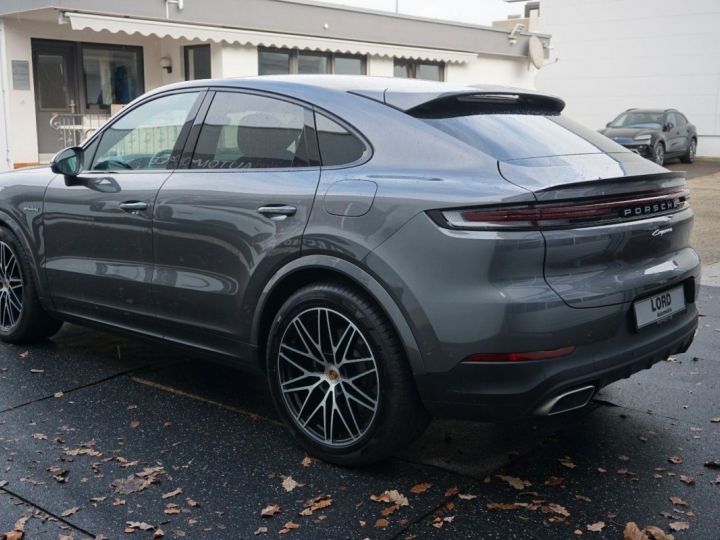 Porsche Cayenne Porsche Cayenne Coupe E-Hybrid*Luft*21 RS*BOSE gris - 2