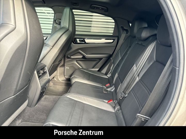 Porsche Cayenne Porsche Cayenne Coupé E-Hybride 462Ch Alarme Caméra 360 Echap Sport / 29 Gris Métallisé - 21