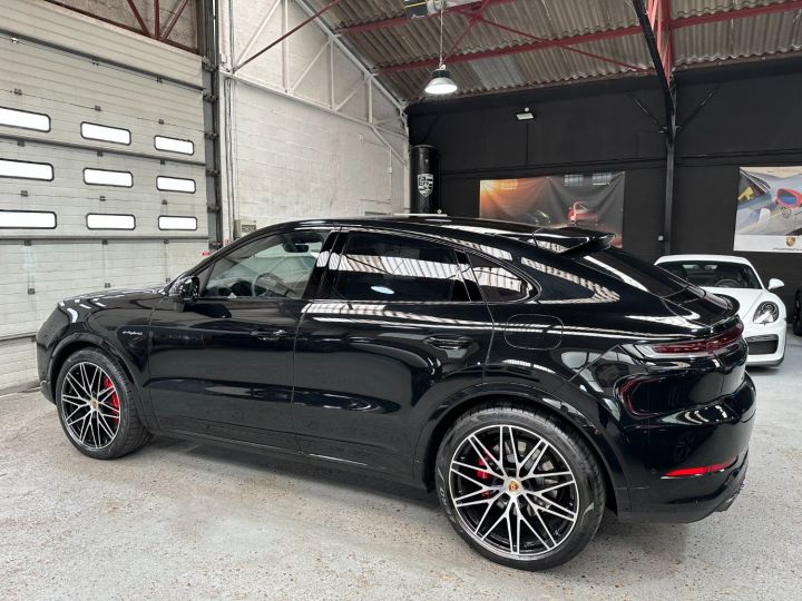 Porsche Cayenne PORSCHE CAYENNE COUPE S E-HYBRID 519CV / HEAD UP/22 / FULL OPTIONS /TVA Noir Chromite - 4