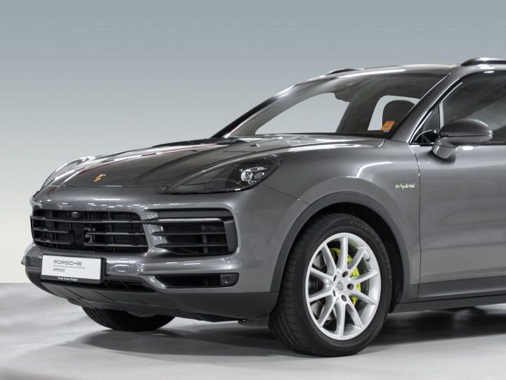 Porsche Cayenne Porsche Cayenne E-Hybride 462Ch Attelage Alarme PASM Caméra 360 / 11 Gris Métallisé - 36