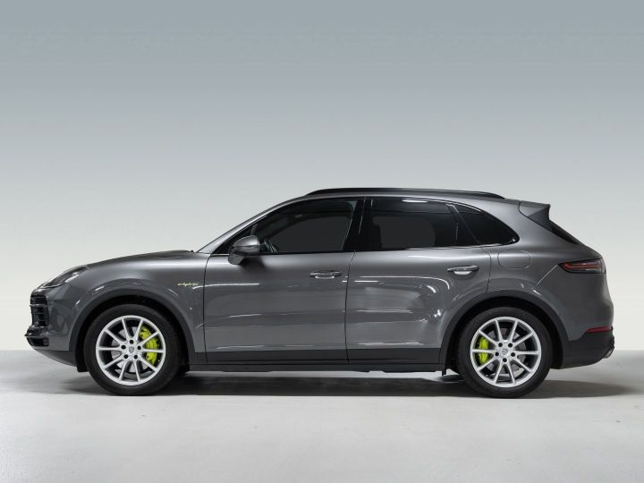 Porsche Cayenne Porsche Cayenne E-Hybride 462Ch Attelage Alarme PASM Caméra 360 / 11 Gris Métallisé - 29