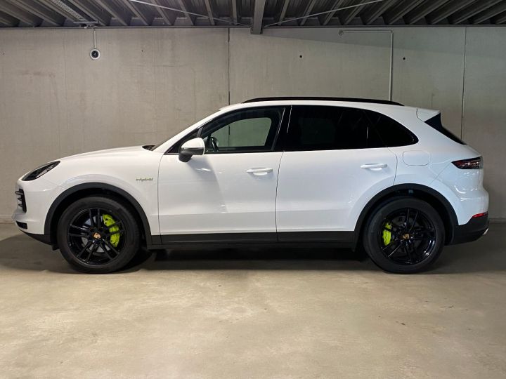 Porsche Cayenne Porsche Cayenne E-Hybride 462Ch Attelage Alarme PDLS PCM PASM / 22 Blanc - 24