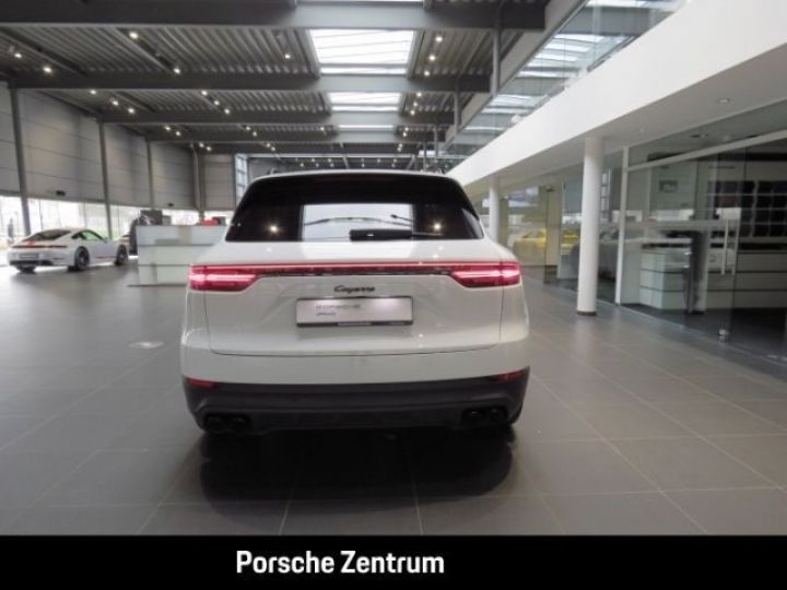 Porsche Cayenne Porsche Cayenne E-Hybride 462Ch Platinum Edition Attelage Caméra 360 Alarme Pano / 15 Blanc - 10