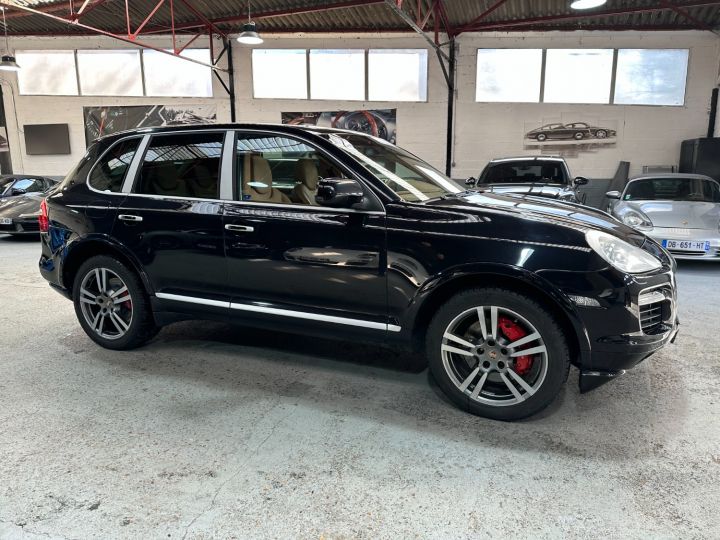 Porsche Cayenne PORSCHE CAYENNE II TUBO 4.8 500CV / PANO /CAMERA / ATTELAGE /20  Noir - 9