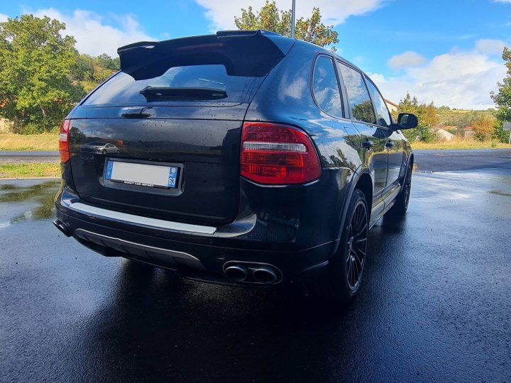 Porsche Cayenne S 4.8 V8 385 Ch Tip Tronic 21 Bose Pano Alarme Susp Pneum Echap Sport Noir Métallisée - 3