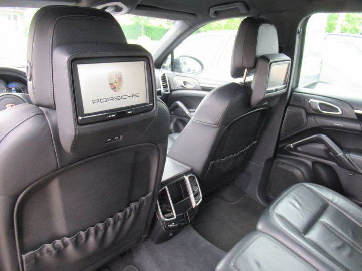 Porsche Cayenne S (958) 4.8L V8 400CH TIPTRONIC Noir - 13