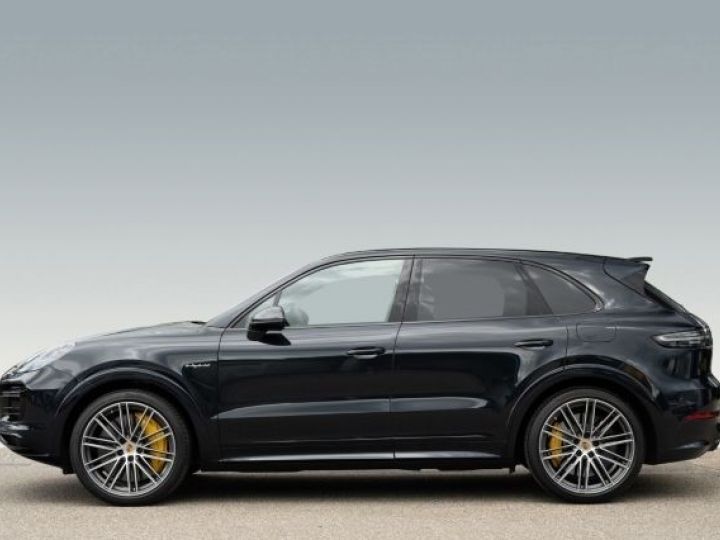 Porsche Cayenne TURBO S E-HYBRIDE 680ch SPORT DESIGN ATH PORSCHE APPROVED PREMIERE MAIN TVA RECUPERABLE BLEU CLAIR DE LUNE - 2