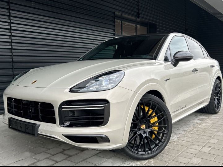 Porsche Cayenne Turbo S hybride  - 1