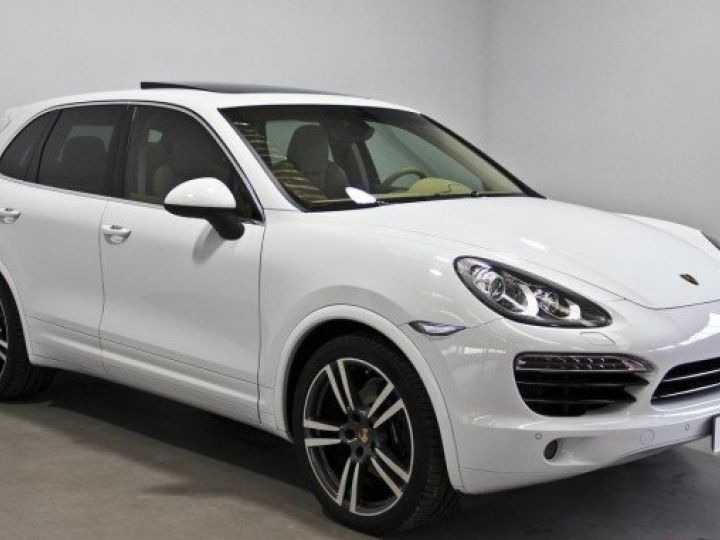 Porsche Cayenne V6 3.0 DIESEL 245cv     Diesel BLANC - 1