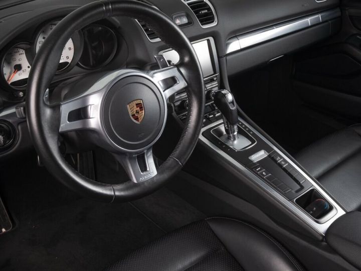 Porsche Cayman Équipement spécial : instruments d'affichage avec fond coloré, rétroviseurs extérieurs électr. phares rabattables bi-xénon dont Porsche Dynamic Light  noir - 8