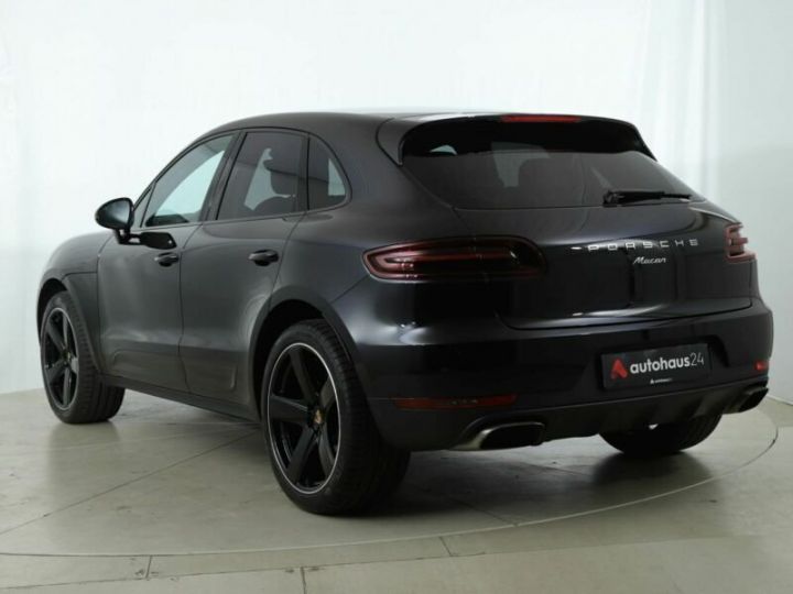 Porsche Macan noir - 4