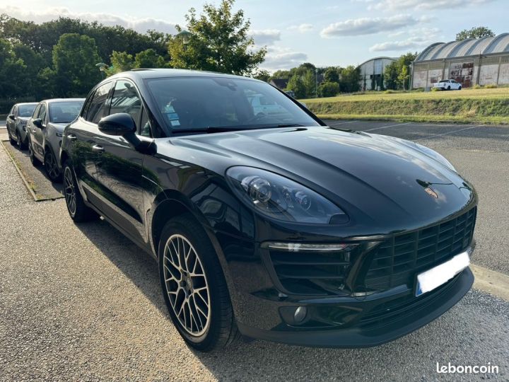 Porsche Macan 2.0 252CH PDK Noir - 4