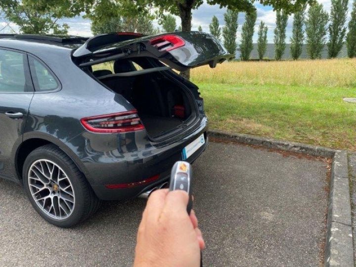 Porsche Macan 2 2.0 252 CV PDK     Essence GRIS FONCE - 43