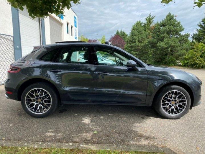 Porsche Macan 2 2.0 252 CV PDK     Essence GRIS FONCE - 50