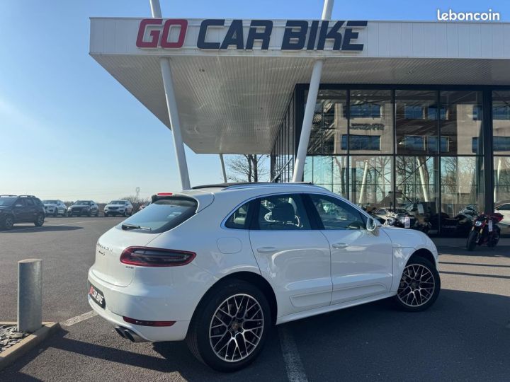 Porsche Macan 258CH PDK Toit panoramique ouvrant Sono BOSE Attelage électrique Caméra Hayon Sièges cuir chauffants 20P 779-mois  - 2