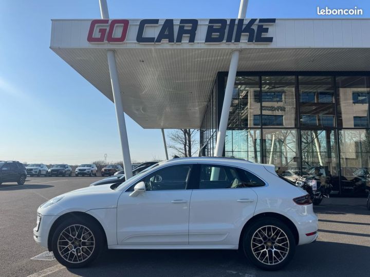 Porsche Macan 258CH PDK Toit panoramique ouvrant Sono BOSE Attelage électrique Caméra Hayon Sièges cuir chauffants 20P 779-mois  - 3