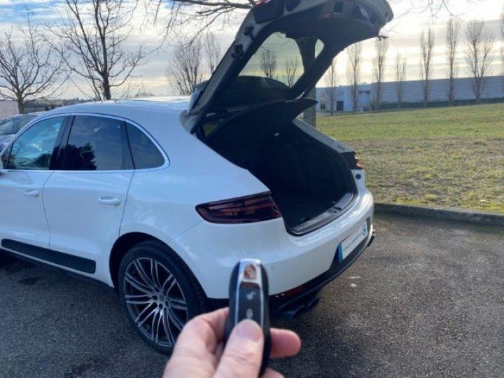 Porsche Macan 3.0 V6 S DIESEL 258 cv PDK     Diesel BLANC - 32