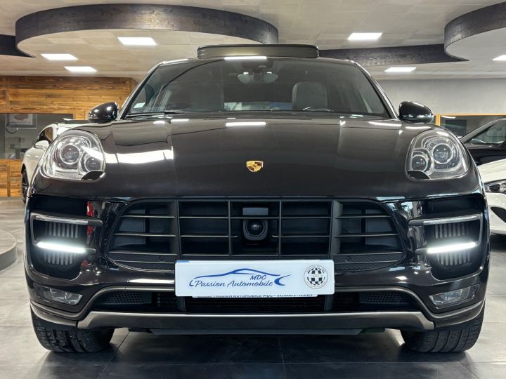 Porsche Macan 3.6 V6 400CH TURBO PDK Noir Métal - 3