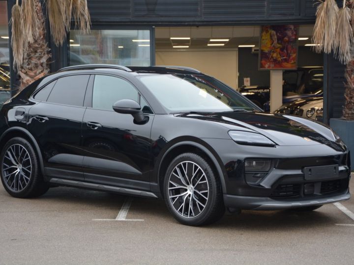 Porsche Macan 4 Electric Neuf Bose LOA 1180 euros par Mois Noir - 2