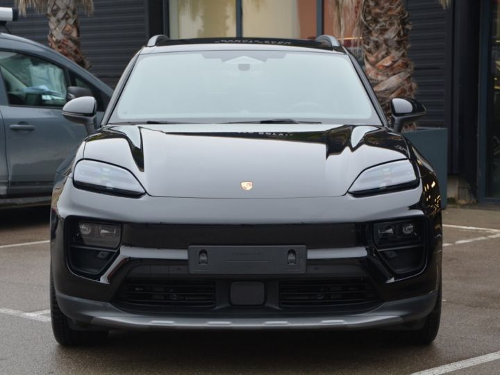 Porsche Macan 4 Electric Neuf Bose LOA 1180 euros par Mois Noir - 5