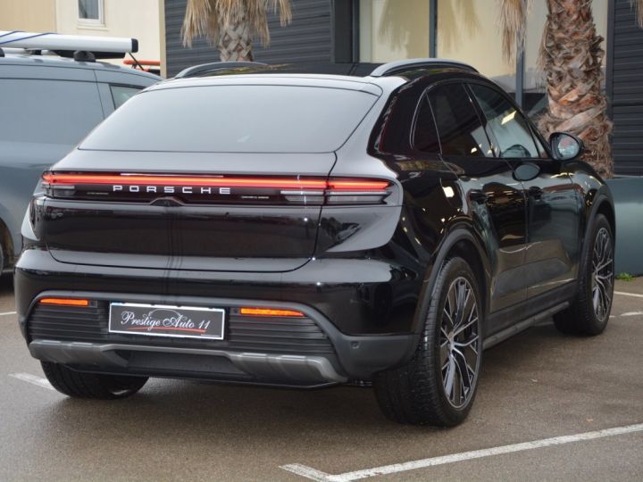 Porsche Macan 4 Electric Neuf Bose LOA 1180 euros par Mois Noir - 12