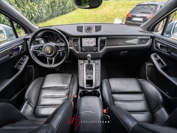 Porsche Macan GTS 3.0 V6 360 CH PDK - Attelage - Sièges chauffants et ventilés - Carbone int/ext - Caméra 360° - Accès confort - Révisée concession Porsche Argent métallisé - 11