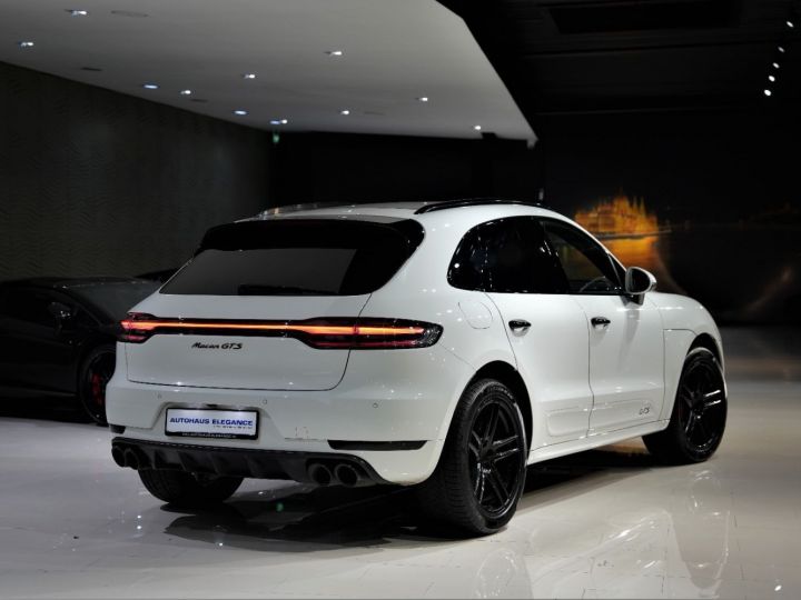 Porsche Macan GTS 381ch SPORT DESIGN PSE PDLS+ SIEGES CONFORT 14 BOSE 20 GARANTIE 12 MOIS Blanc - 2